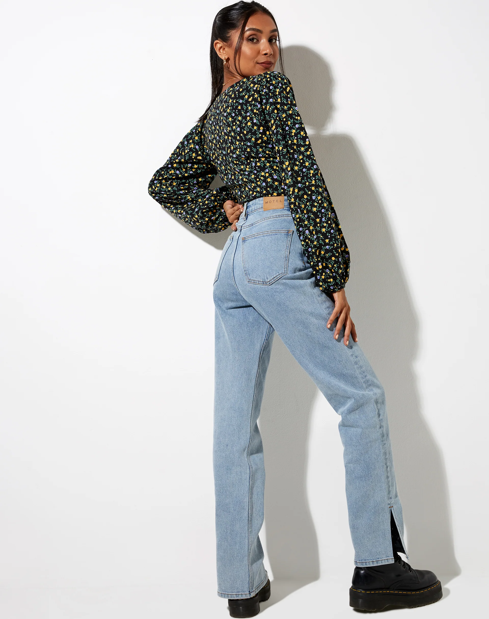 Romina Top in Flowing Flower Black - Awmao