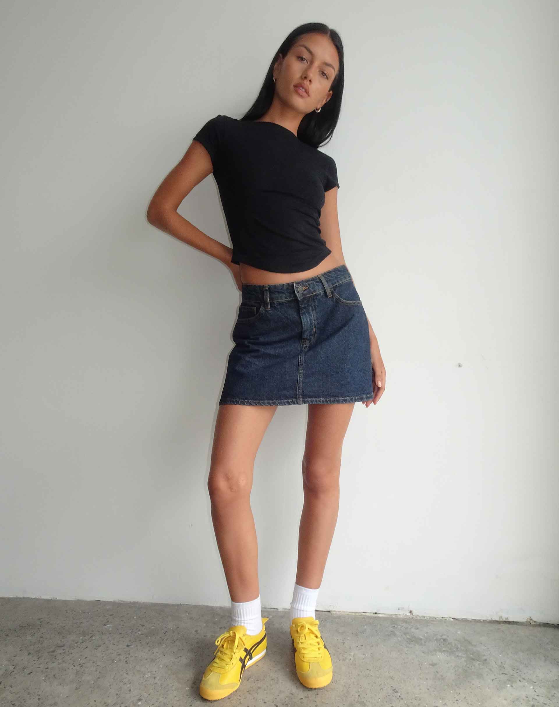 Jojes Jersey Tee in Black - Awmao