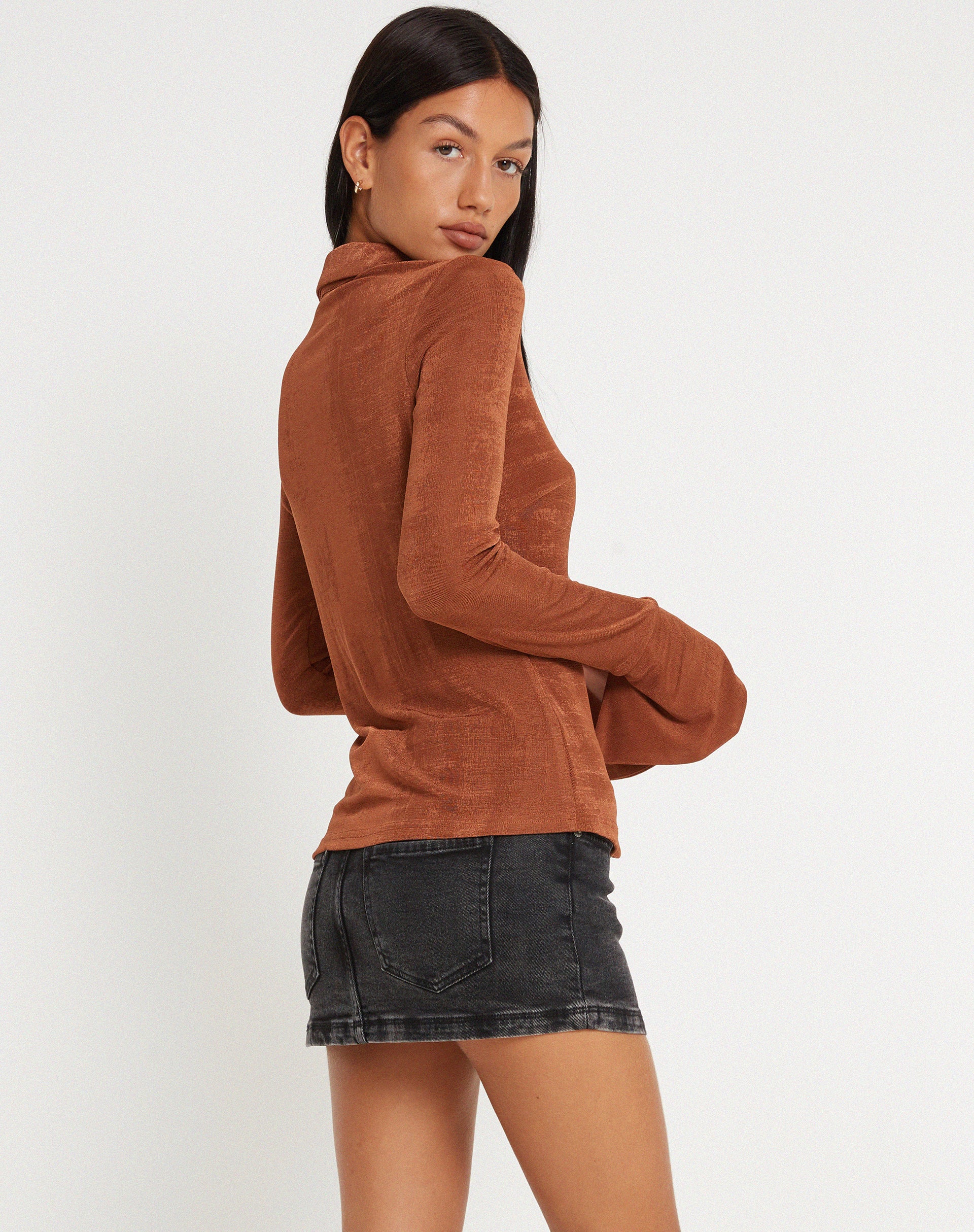 Keani Shirt in Bronze - Awmao