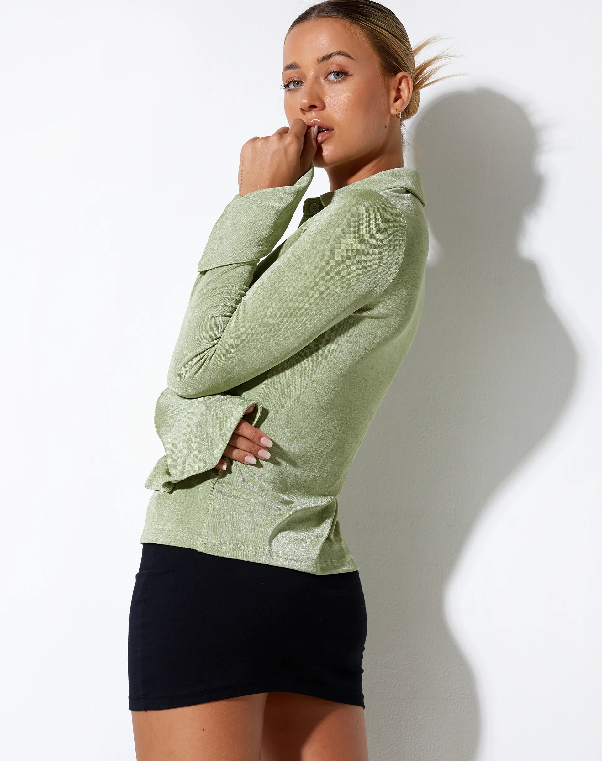 Keani Long Sleeve Shirt in Crepe Seafoam Green - Awmao