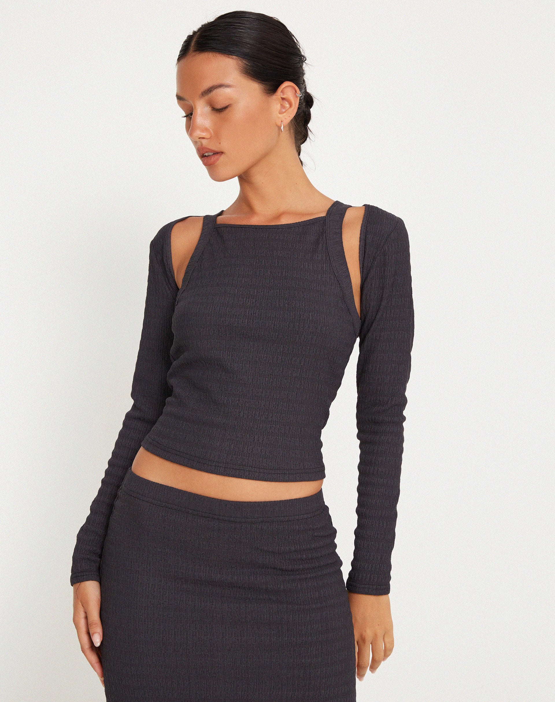 Ginny Top in in Crinkle Charcoal - Awmao