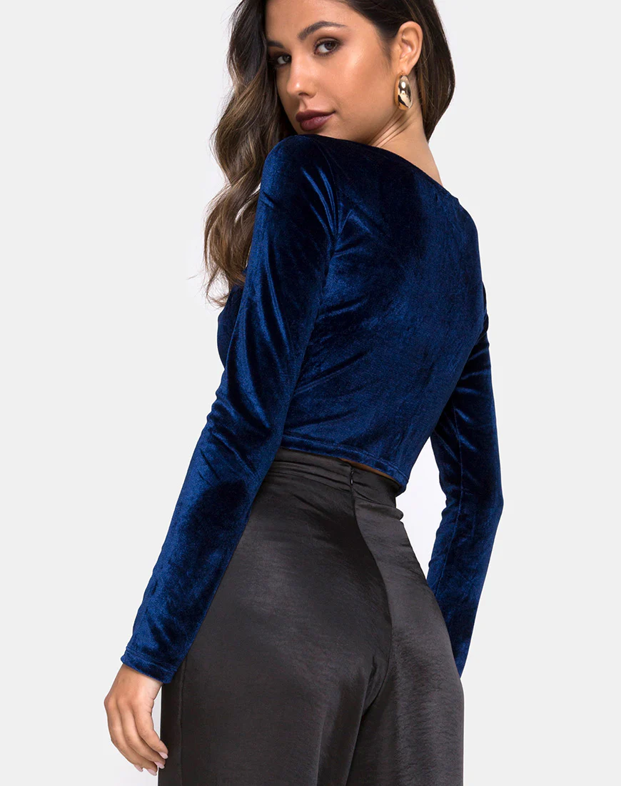 Guan Crop Top in Velvet Navy - Awmao