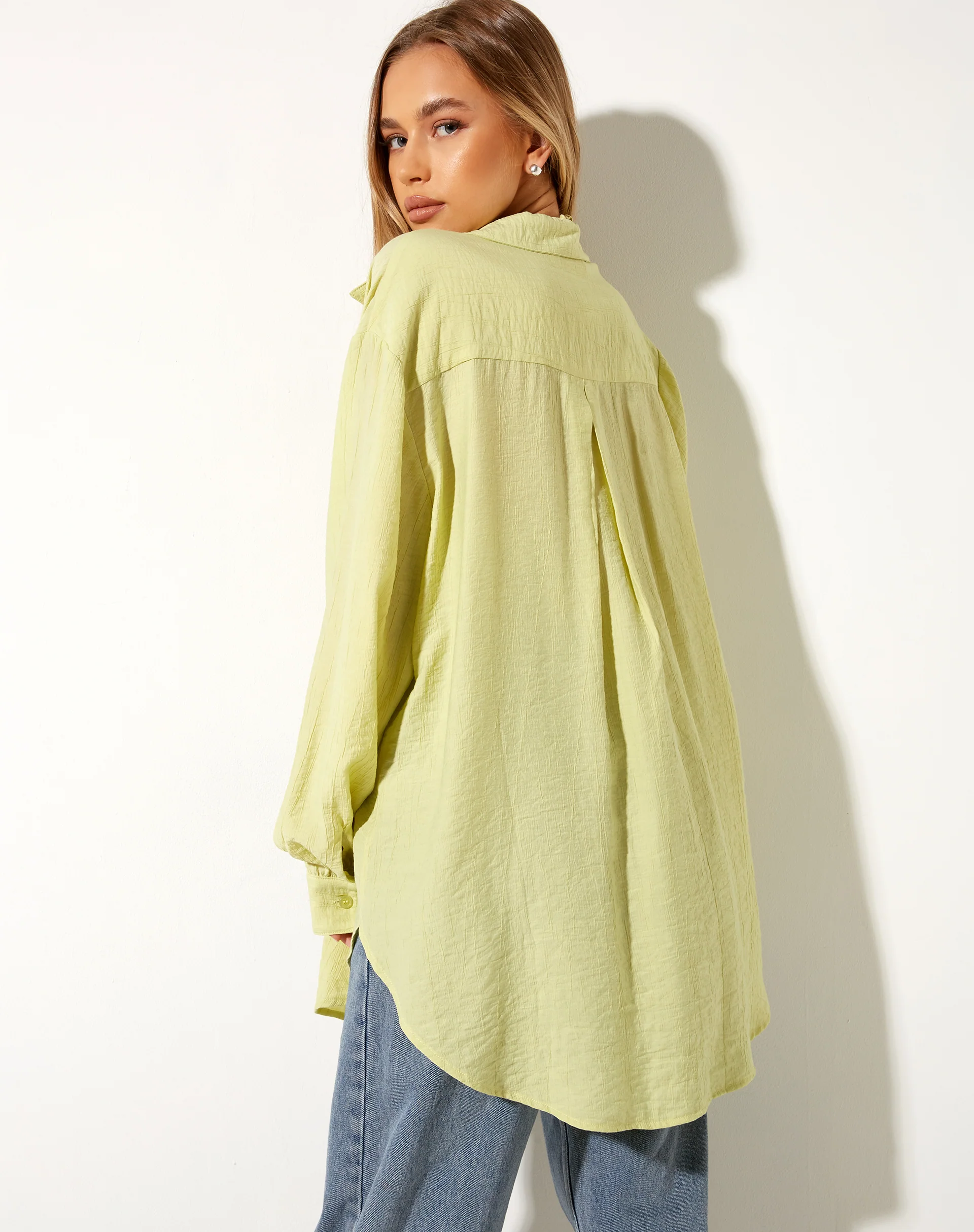 Dael Oversized Shirt in Crinkle Sage - Awmao