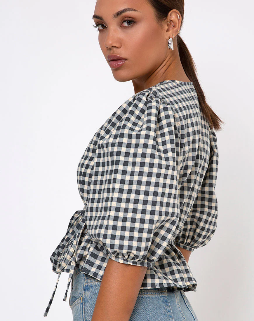 Amiya Top in Gingham Cream - Awmao