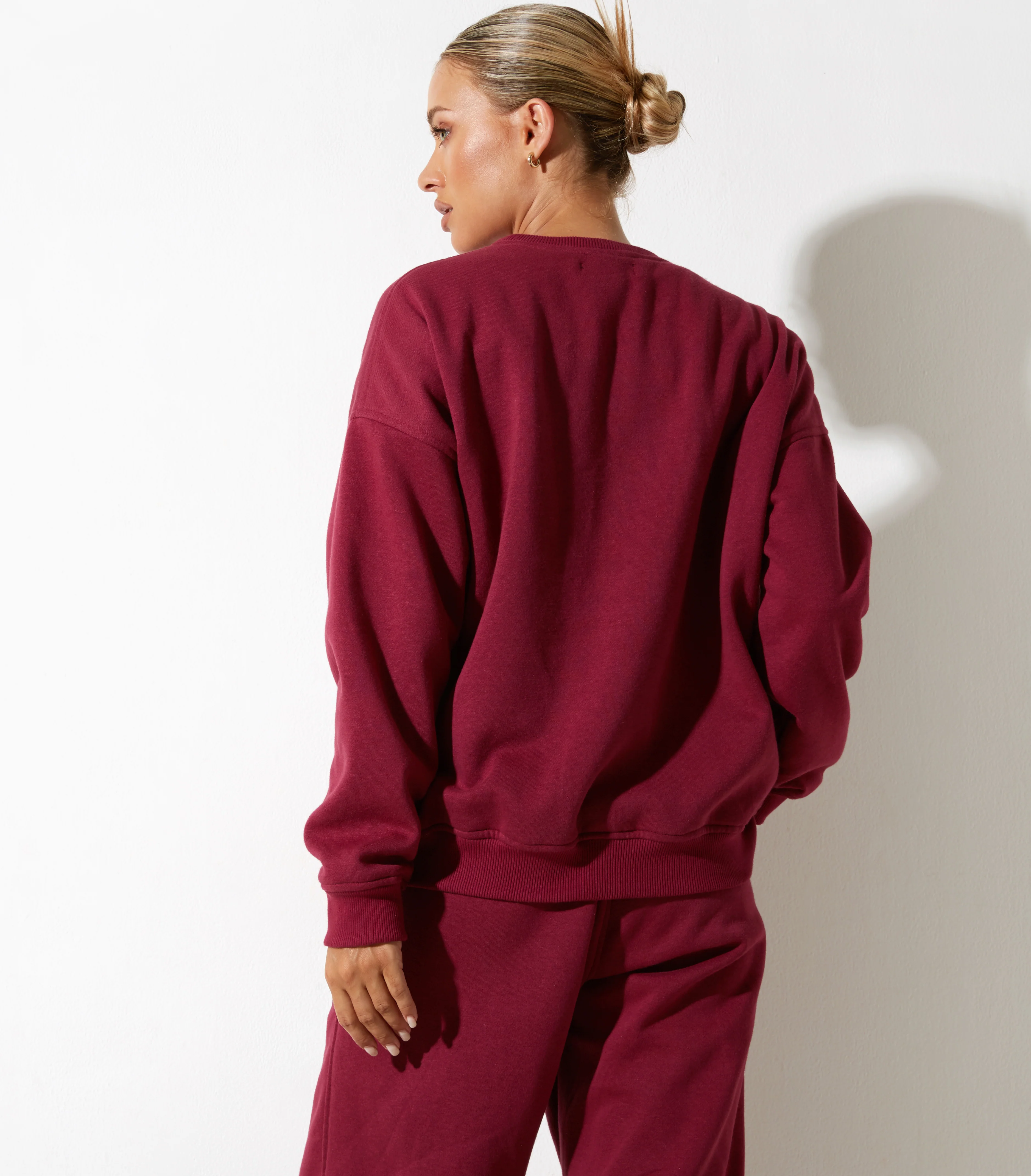 Glan Sweatshirt in Burgundy with 'Winning Team' Embro - Awmao