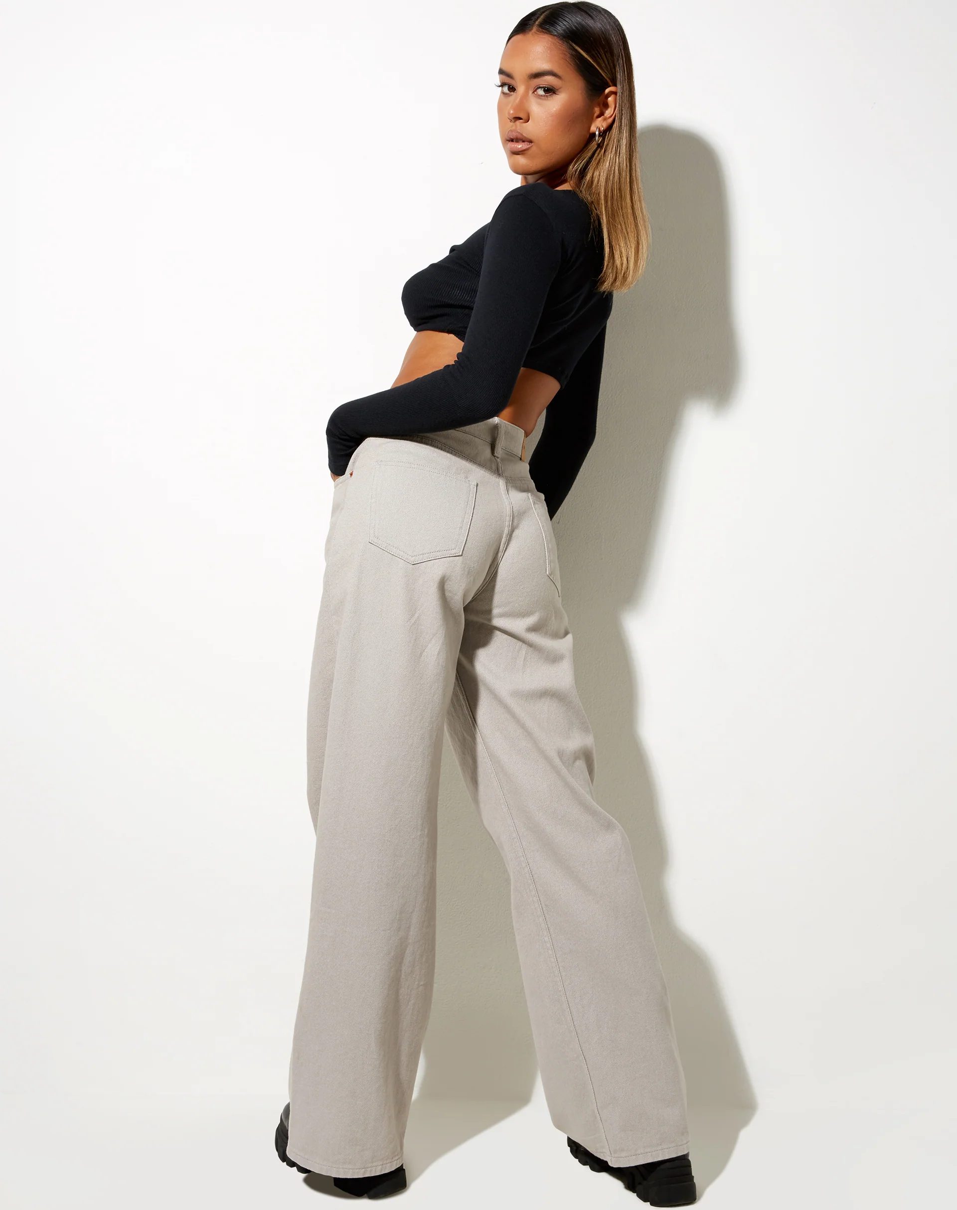 Extra Wide Jeans in Moonstruck - Awmao