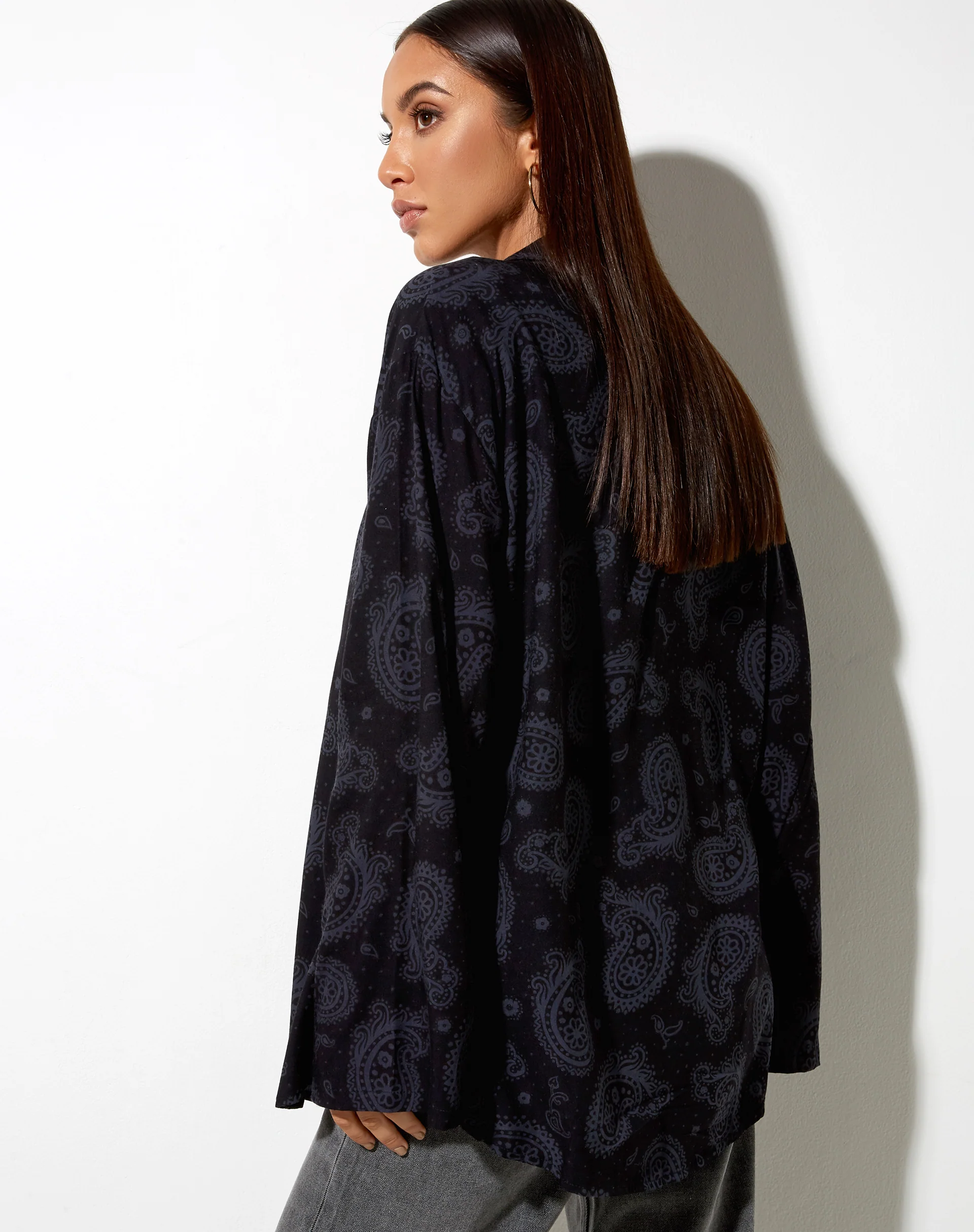 Yuya Shirt in Persian Night Black - Awmao