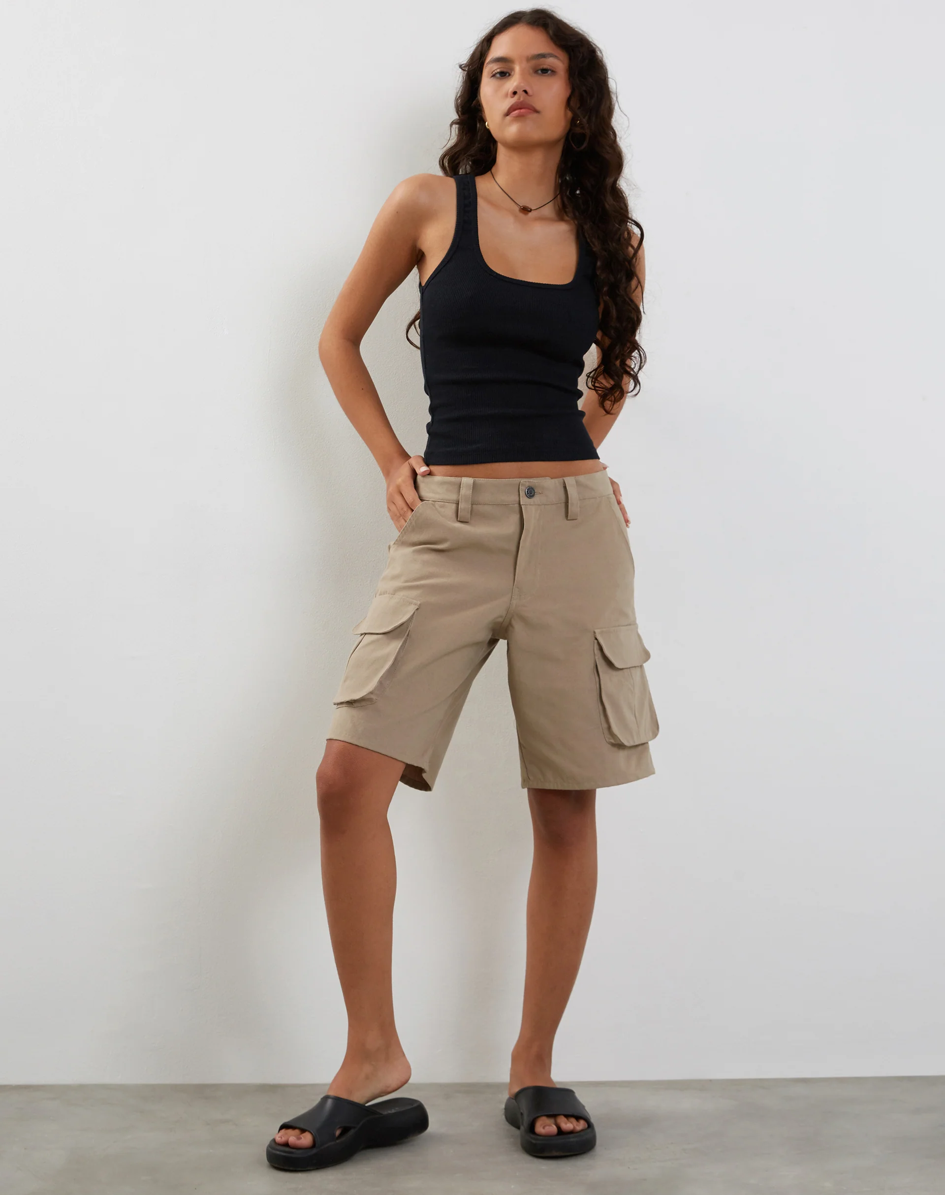 Saito Longline Cargo Short in Stone - Awmao