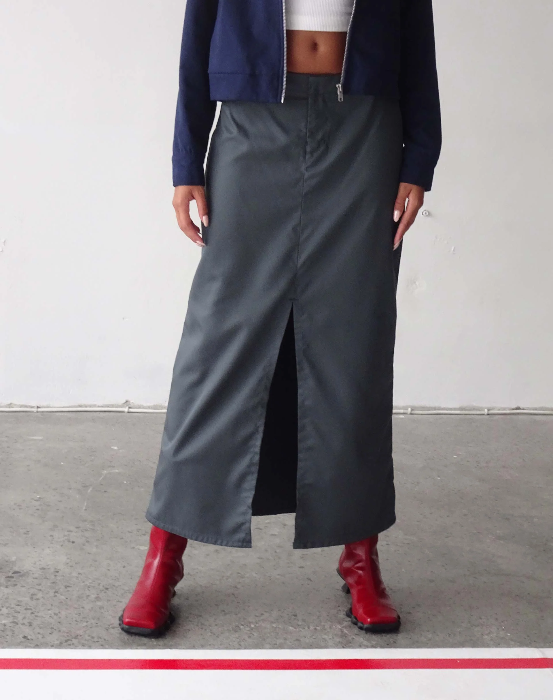 Haisley Maxi Cargo Skirt in Dark Grey - Awmao