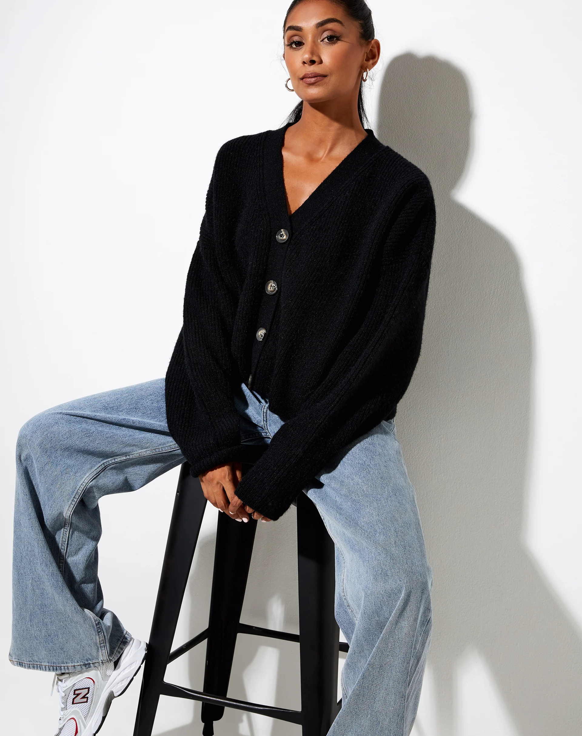 Wallace Cardi in Black - Awmao