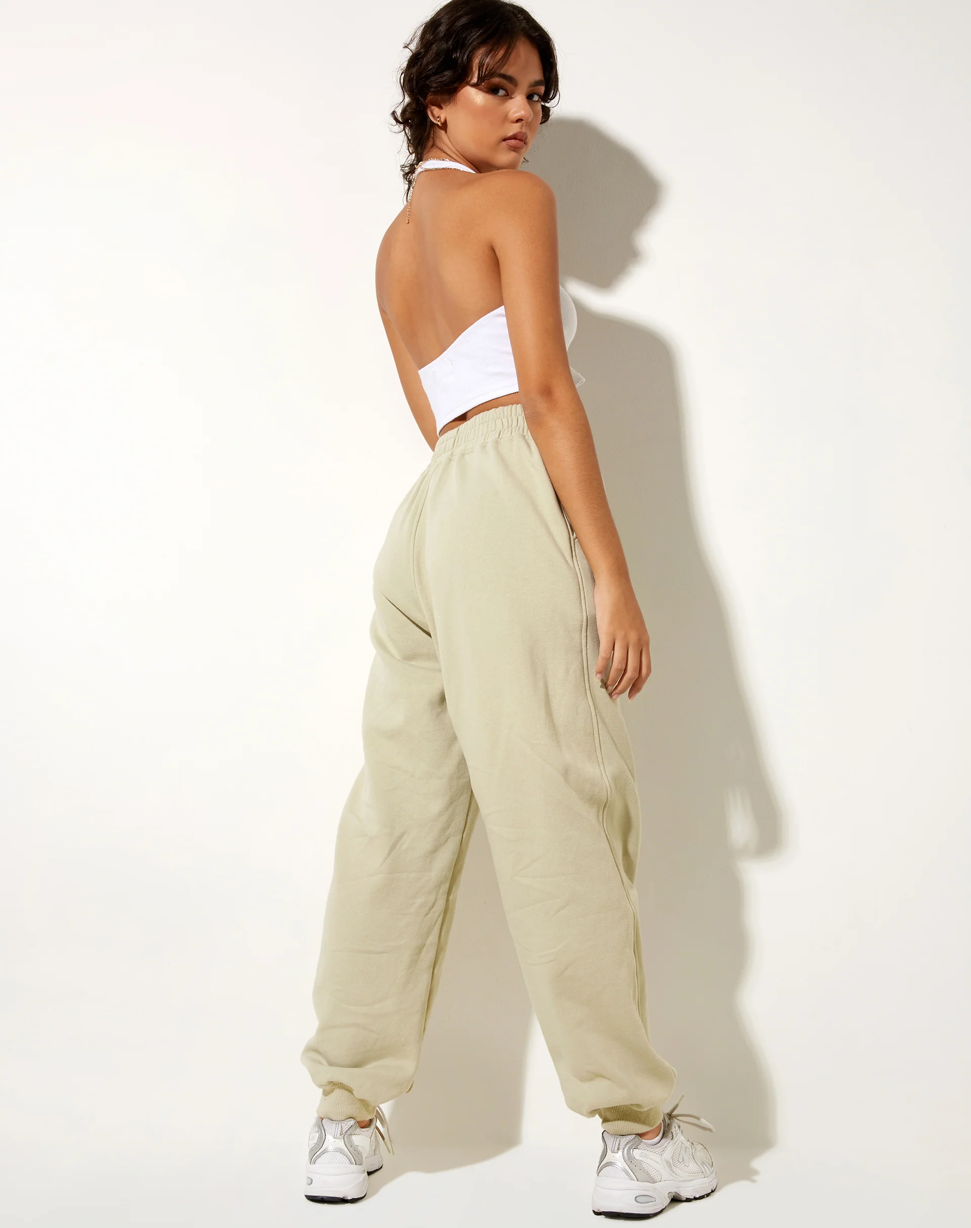 Roider Jogger in Pastel Green Keepin It Casual - Awmao