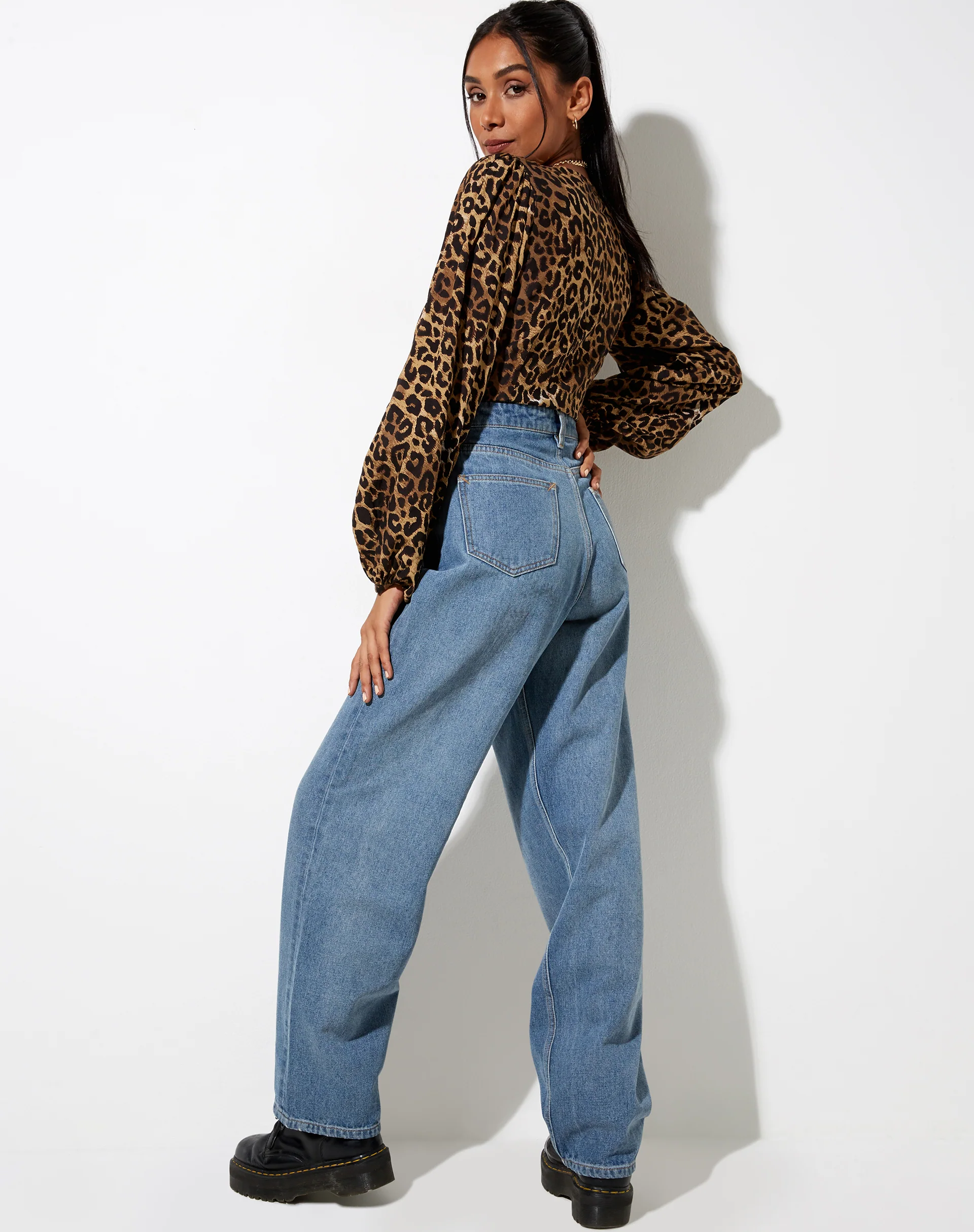 Romina Top in Night Leopard Brown - Awmao