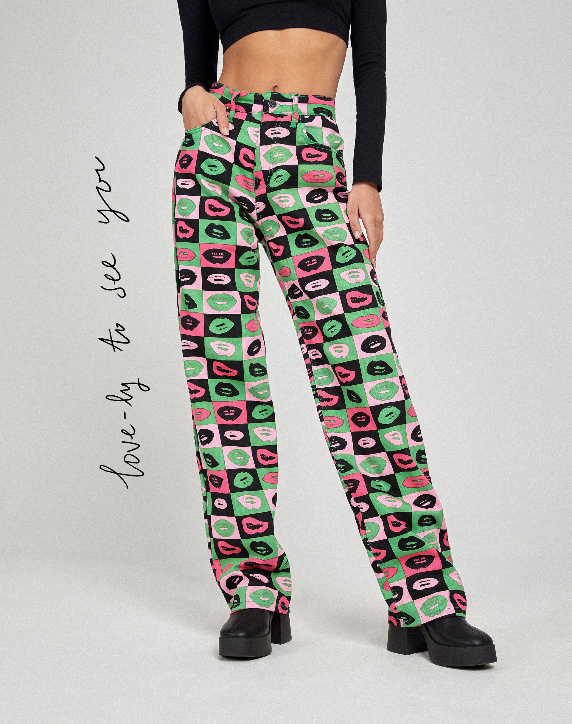 Parallel Jeans in Lips Green - Awmao