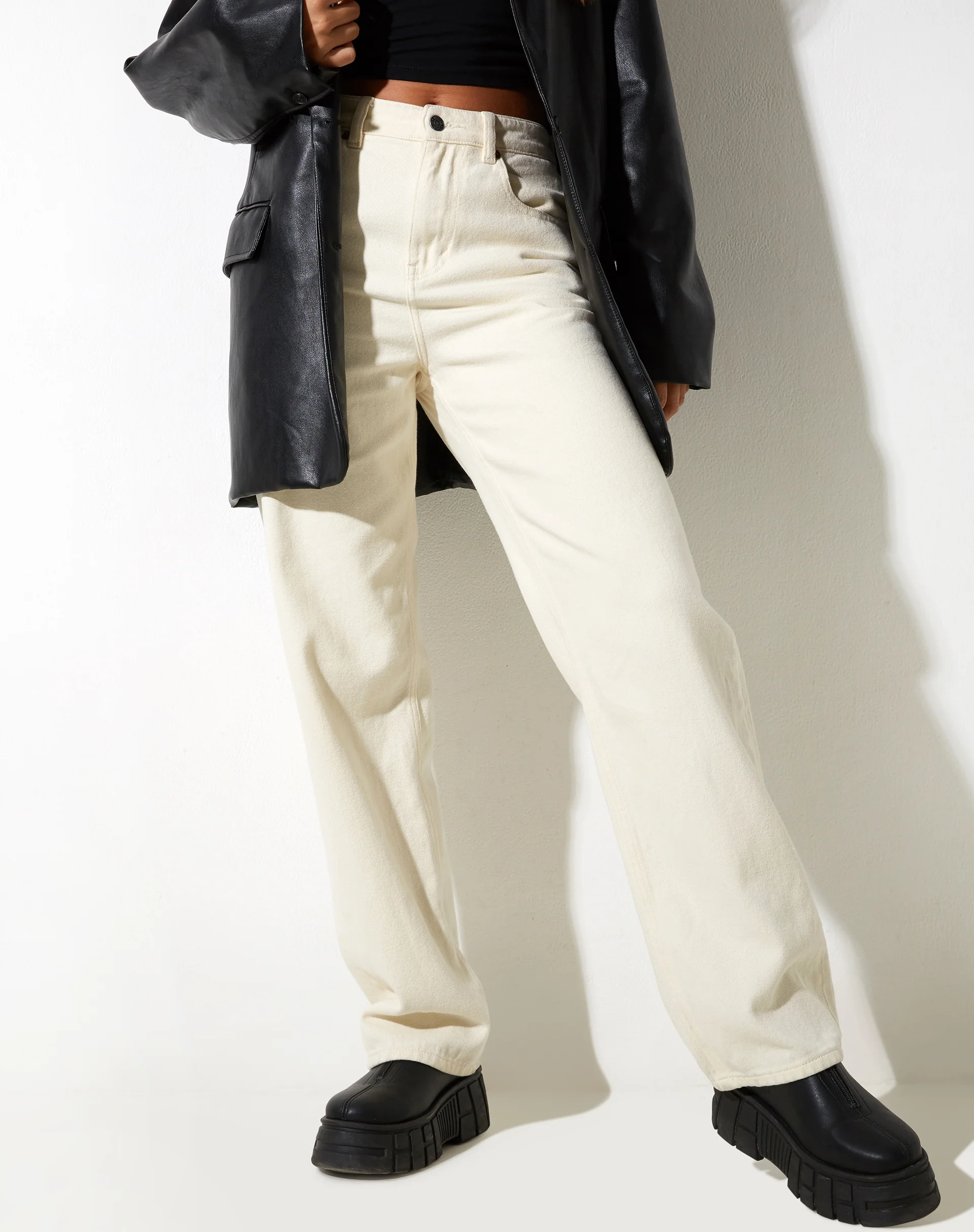 Parallel Jeans in Buttermilk - Awmao