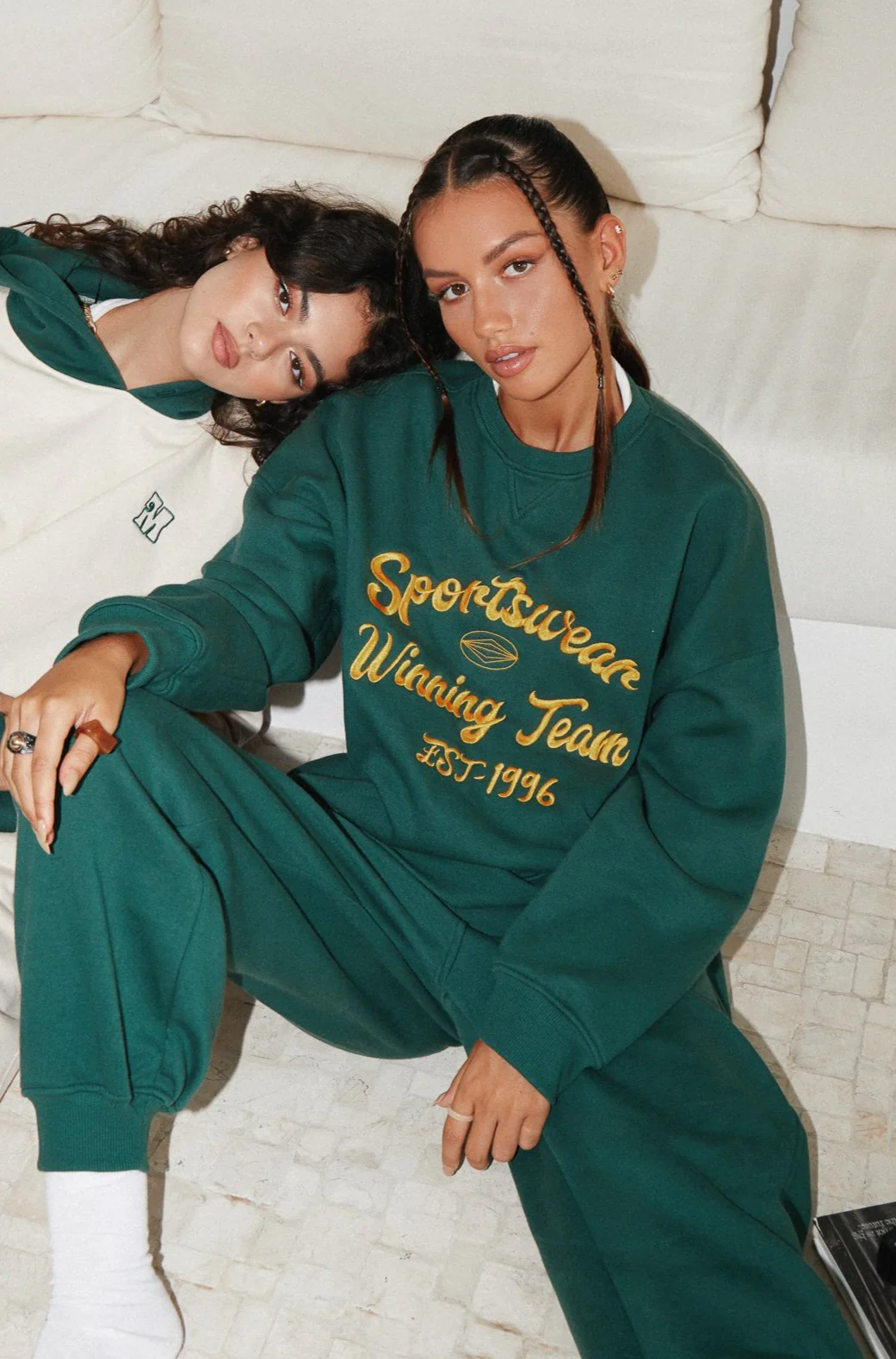 Glan Sweatshirt in Forest Green in Winning Team Mix Embro - Awmao
