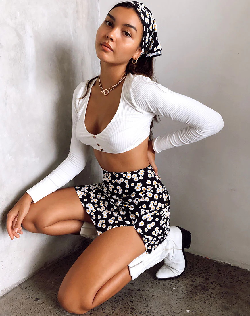 Sheny Mini Skirt in Mini Daisy Black - Awmao