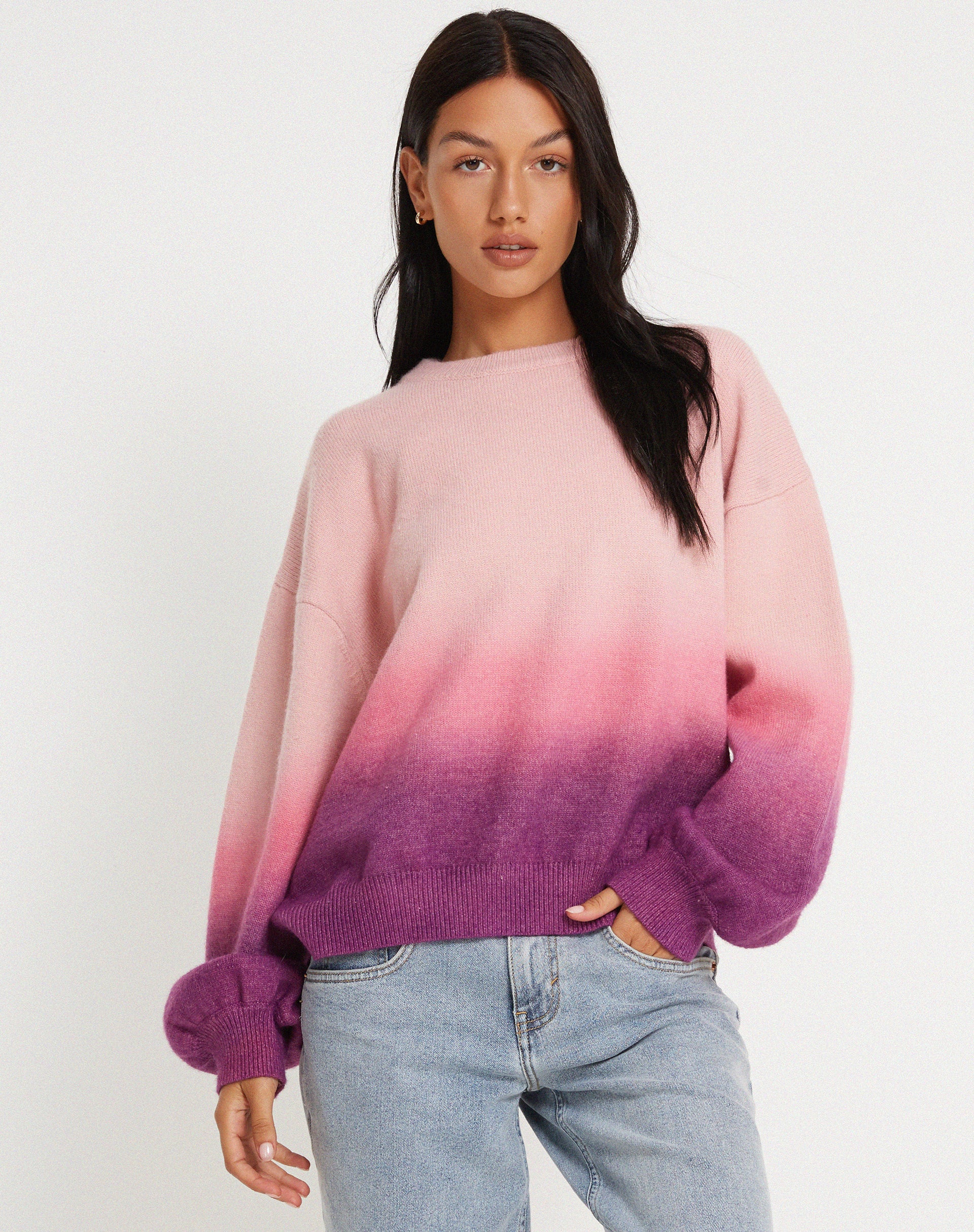 Akari Jumper in Gradient Pink - Awmao