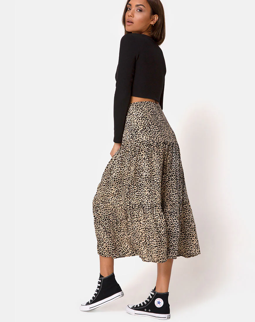 Gleas Skirt in Rar Leopard Brown - Awmao