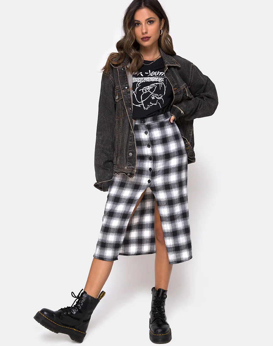 Kaisa Midi Skirt in Plaid Black and White - Awmao
