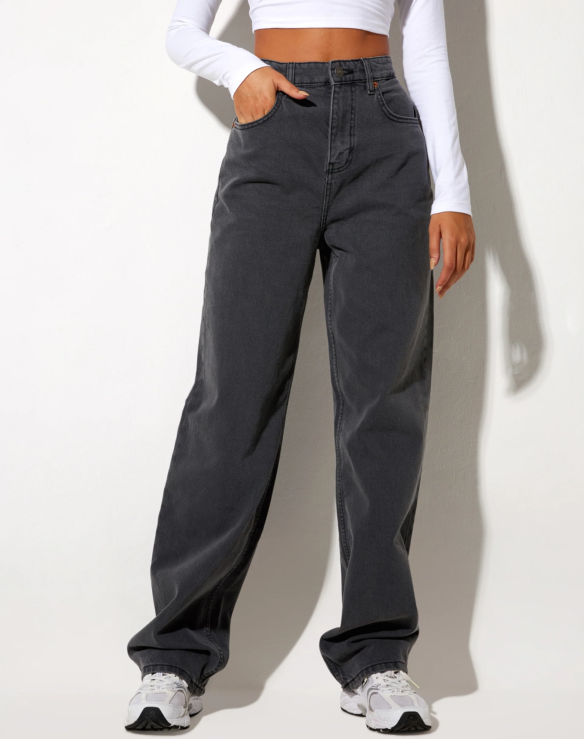 Parallel Jeans in Grey Wash - Awmao