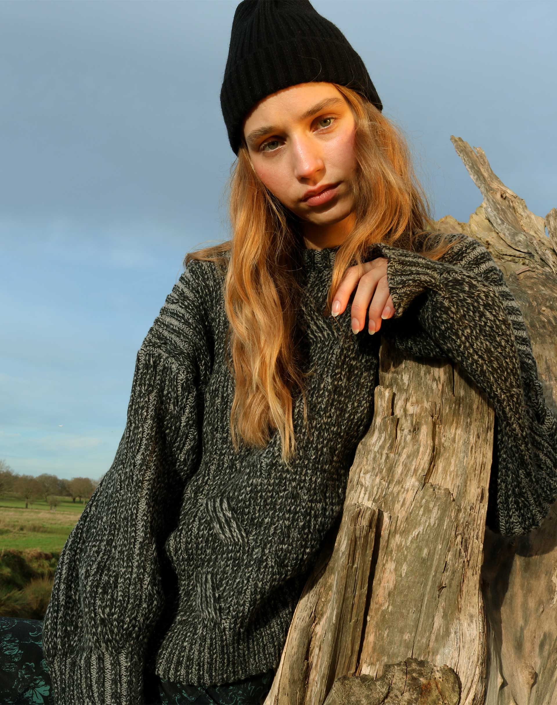 Amieta Knitted Jumper in Shadow Grey - Awmao
