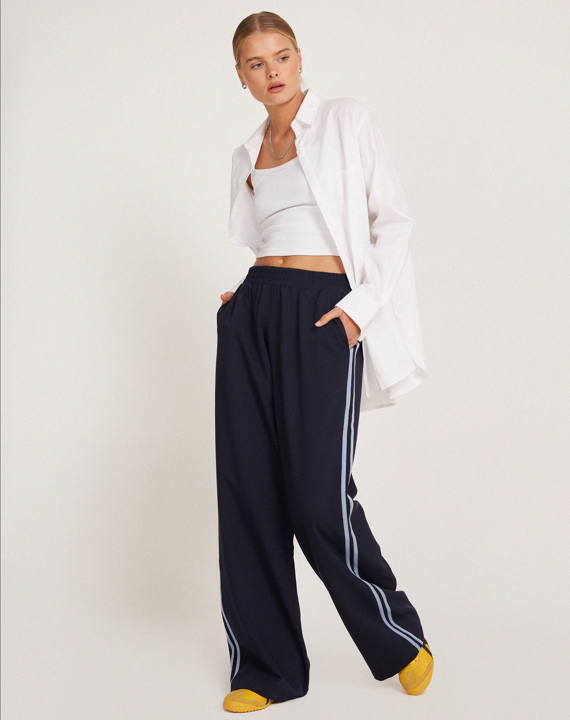 Bennett Trouser in Tailoring Navy with Side Stripe - Awmao
