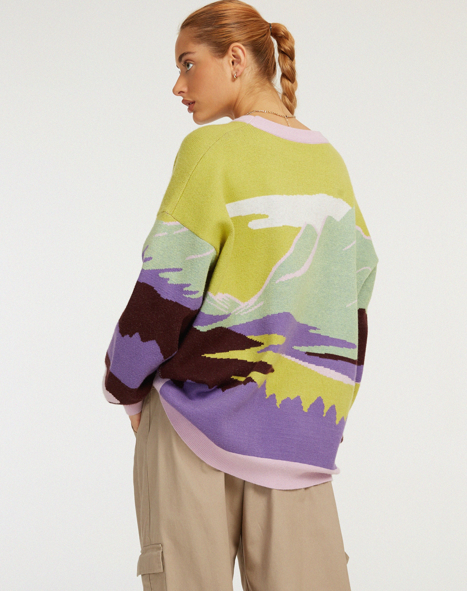 Lulees Jumper in Landscape - Awmao