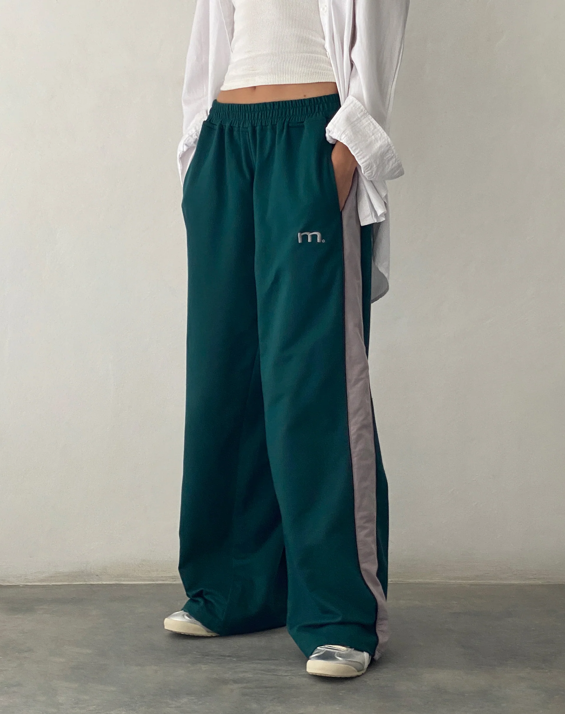 Bedion Oversized Jogger in Forest Green with M Embro - Awmao
