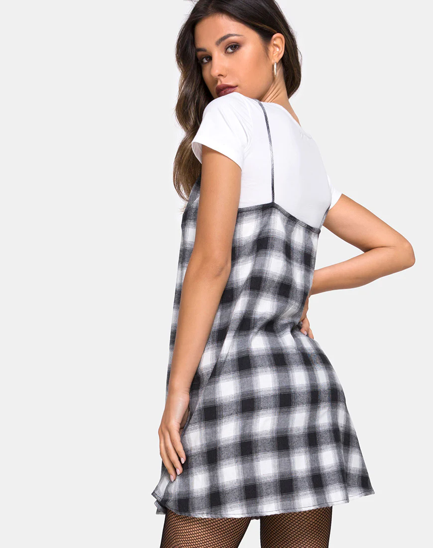 Sanna Dress in Plaid Black and White - Awmao