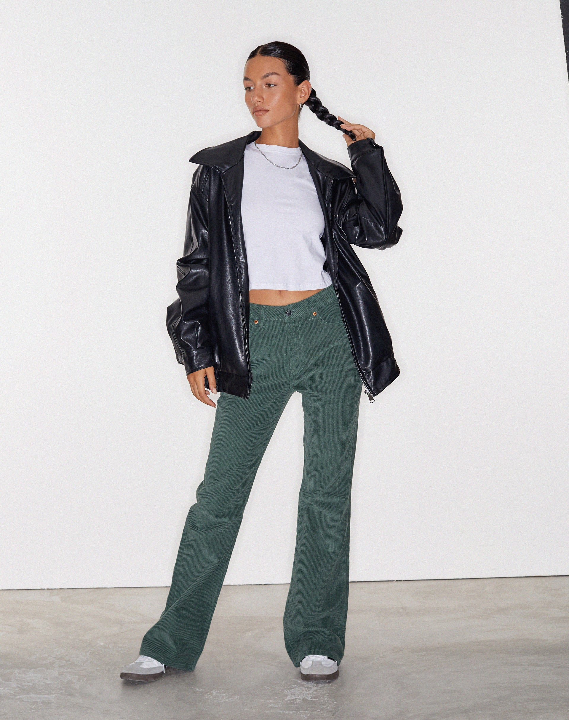 MOTEL X OLIVIA NEILL Bootleg Jeans in Cord Green - Awmao