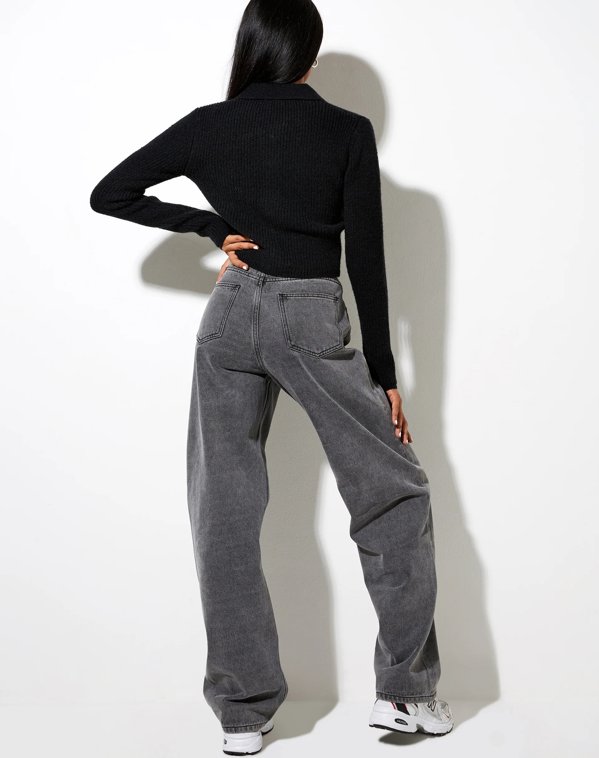 Tuzip Cardi in Knit Black - Awmao