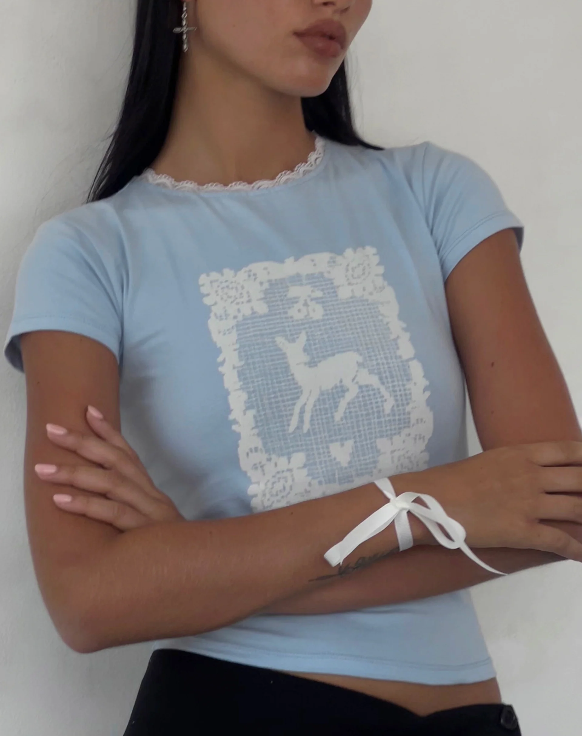 Zagy Short Sleeve Tee in Powder Blue with Deer Motif - Awmao