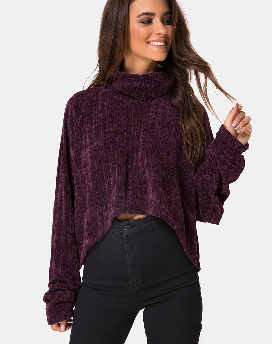 Evie Cropped Sweatshirt in Chenille Plum - Awmao