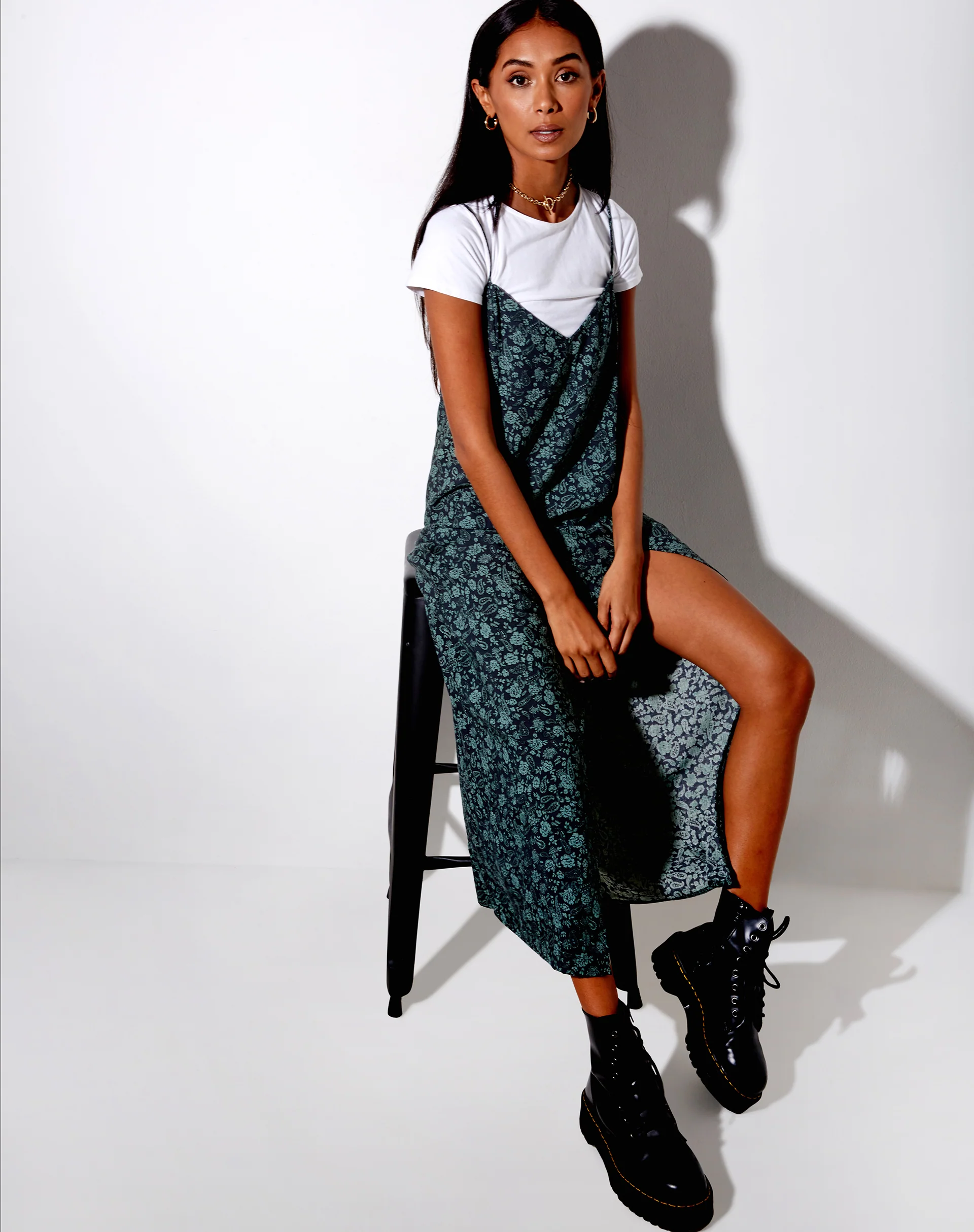 Batis Maxi Dress in Mono Paisley Sage - Awmao