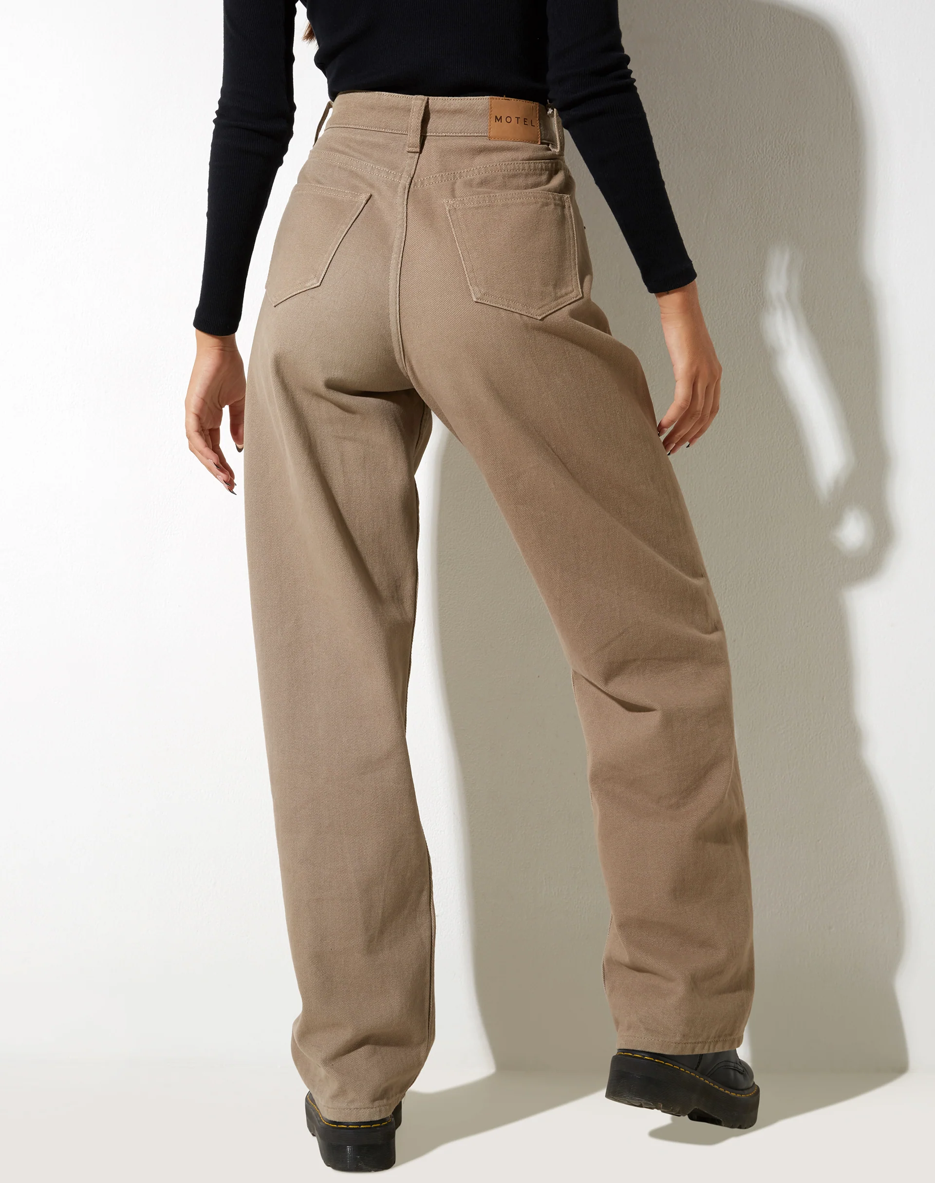 Parallel Jeans in Burnt Olive - Awmao