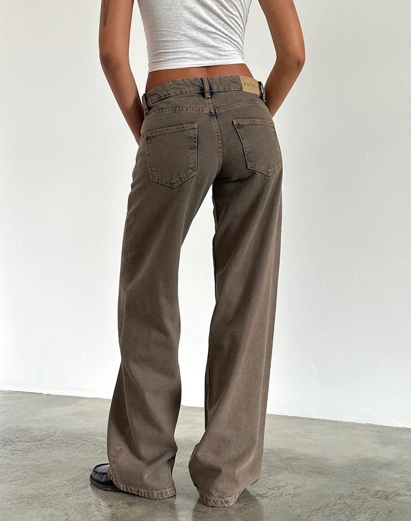 Low Rise Parallel Jeans in Dark Sand - Awmao